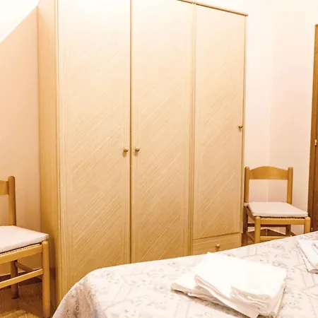 Paradiso Semesterbostad Brenzone sul Garda